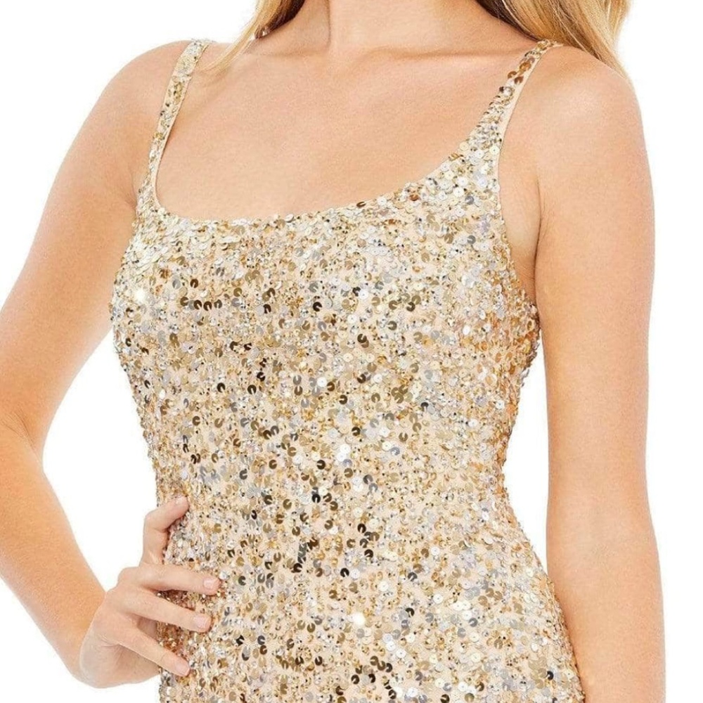 MacDuggal - Picture 4 of 9